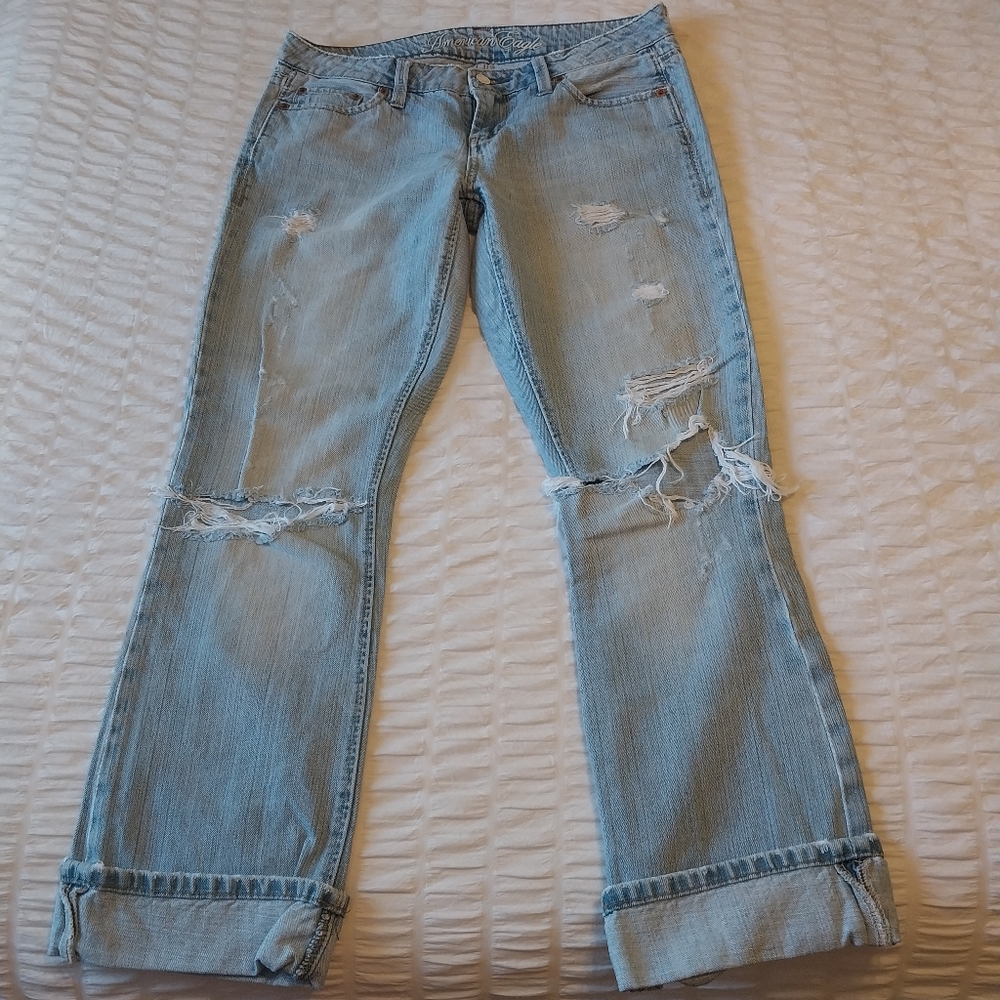 American Eagle Light Blue Distressed Women Jeans